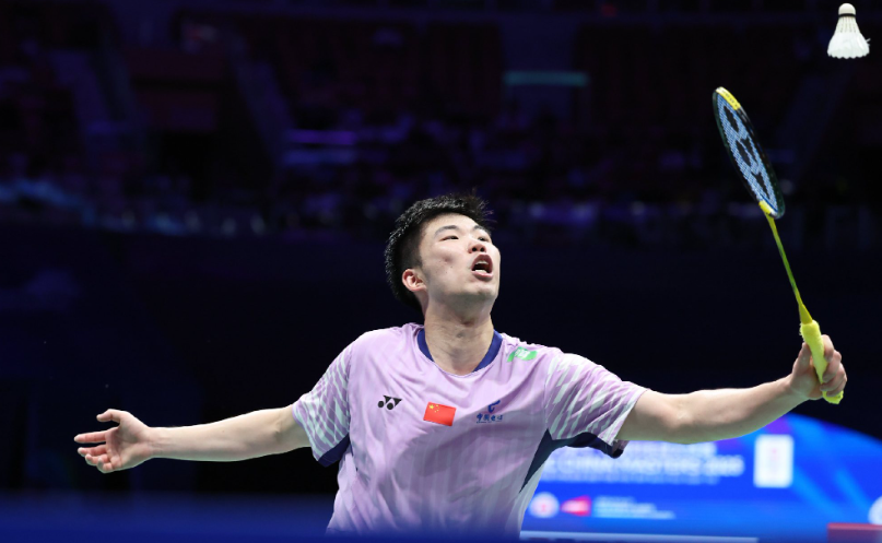 争夺一个男, 颓势, 扩大到了 争夺一个男, 颓势, 扩大到了